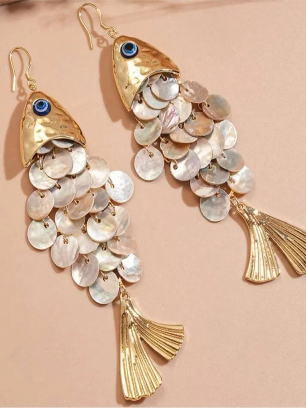 Fish drop earrings Q1173